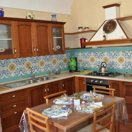 Contrada Vigna Bed & Breakfast Vietri Екстериор снимка